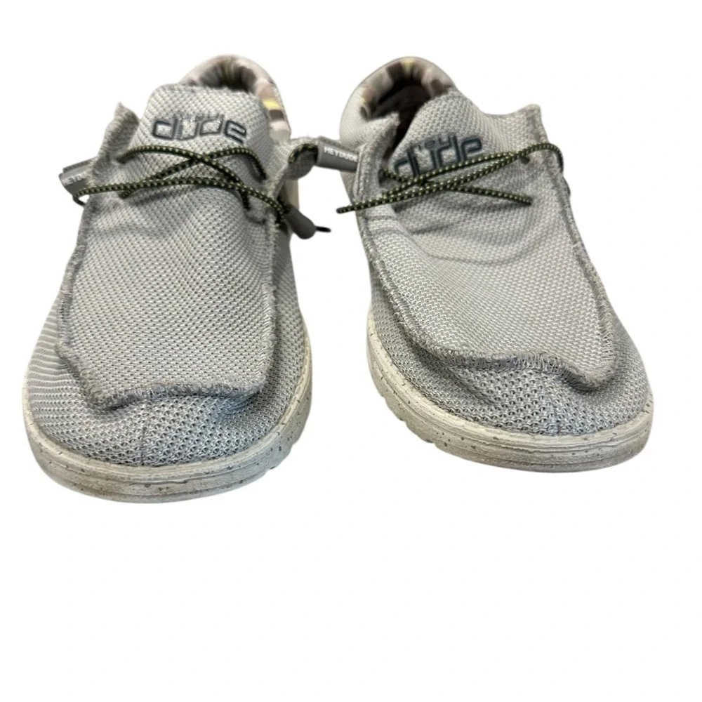 Men’s HEY DUDE Wally Sox Fog Slip On Shoes Size 10 - Picture 2 of 8